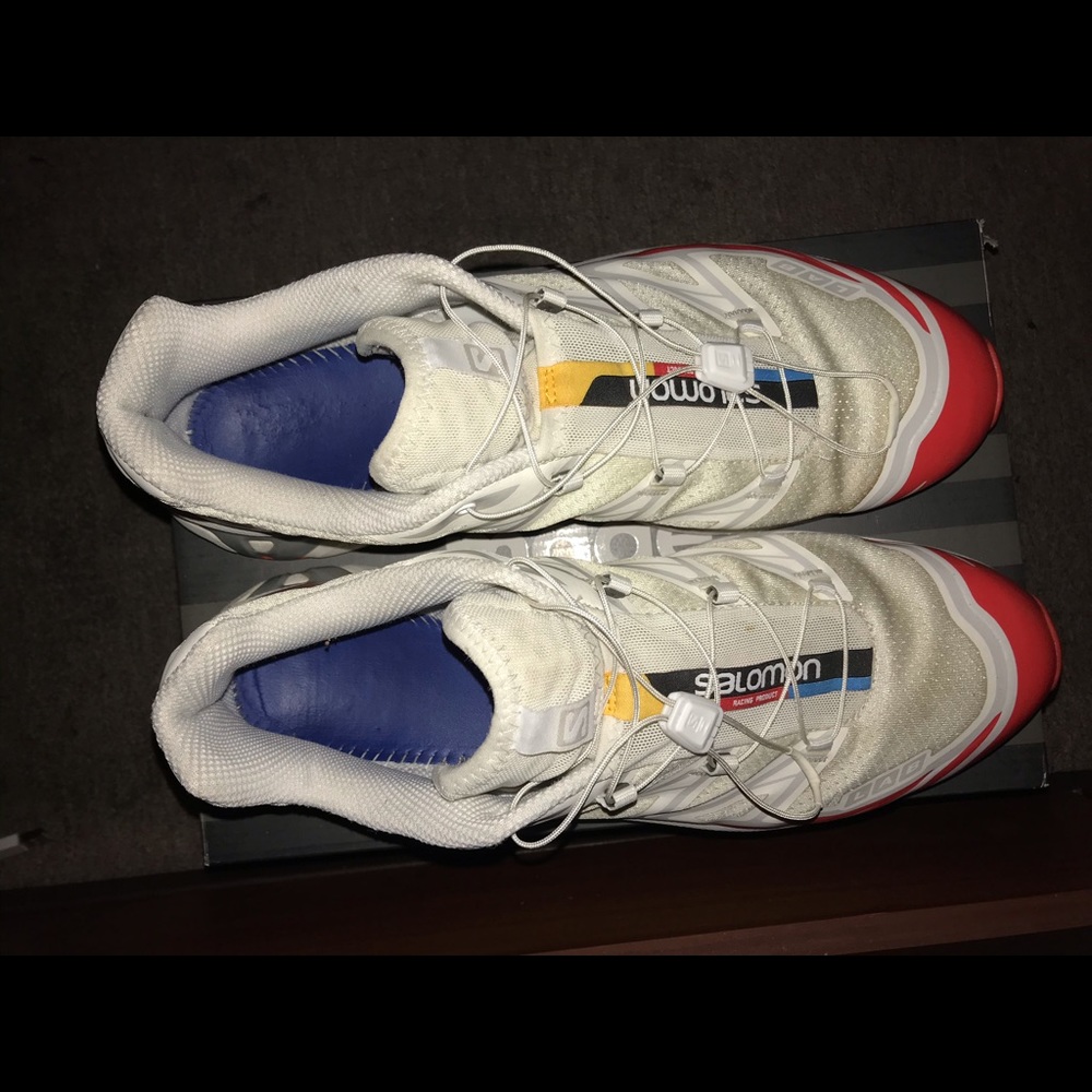 Salomon running shoes 7/10 condition